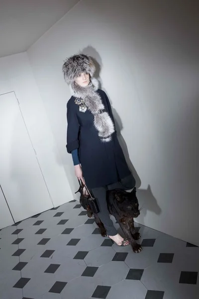 Look 14